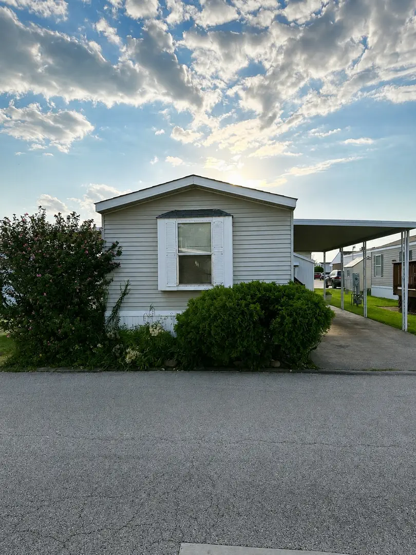 27W370 Geneva Road #124, West Chicago, IL 60185 - #3