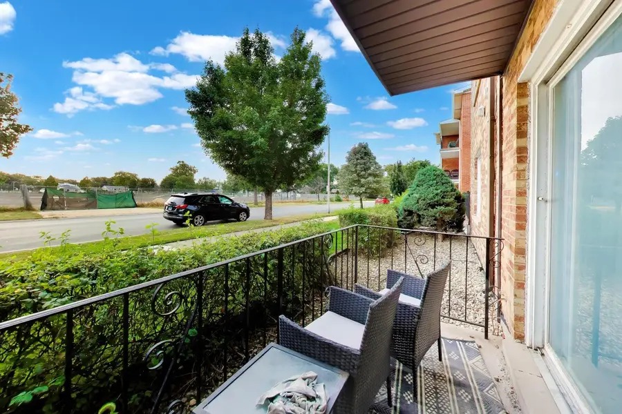 10830 Kilpatrick Avenue #1SE, Oak Lawn, IL 60453 - #2