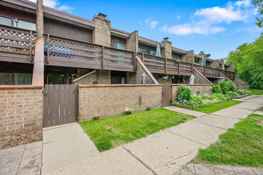 509 Kenneth Circle, Elgin, IL 60120 - #3