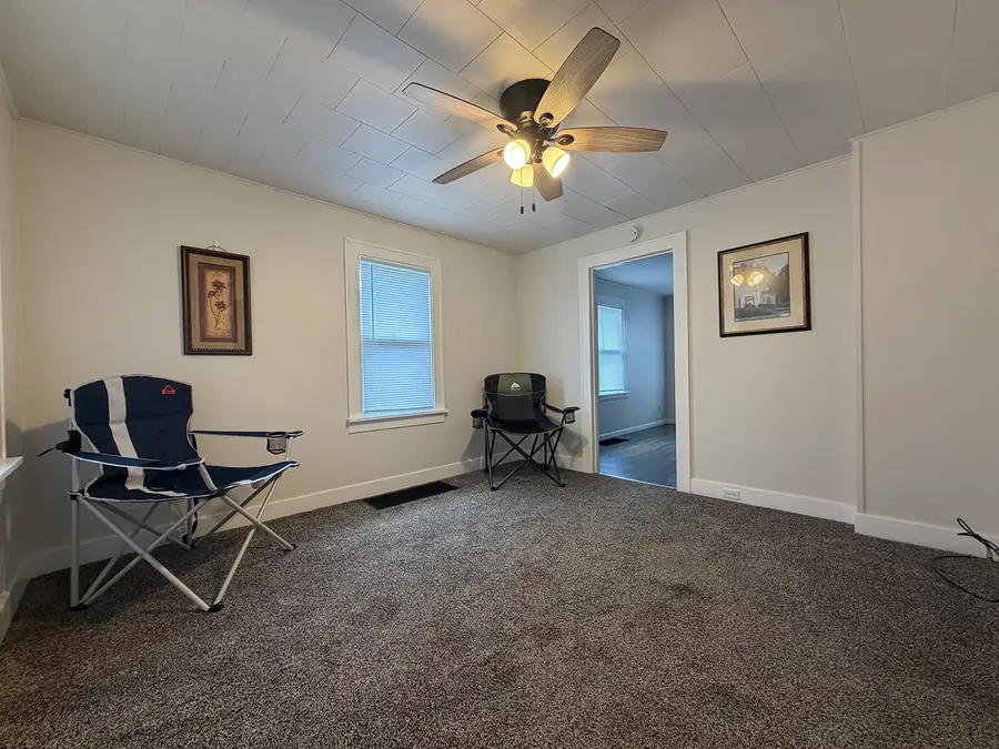 1617 Pine Street, Ottawa, IL 61350 - #2