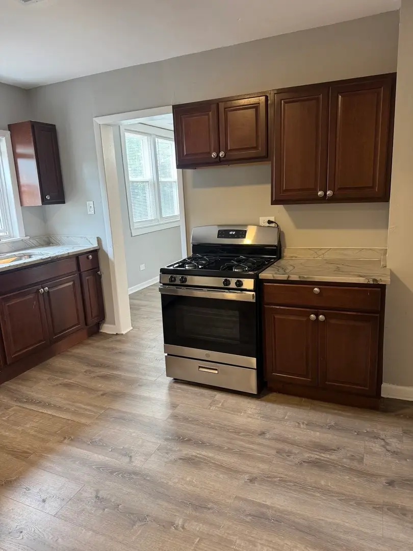 7521 S Ellis Avenue, Chicago, IL 60619 - #3