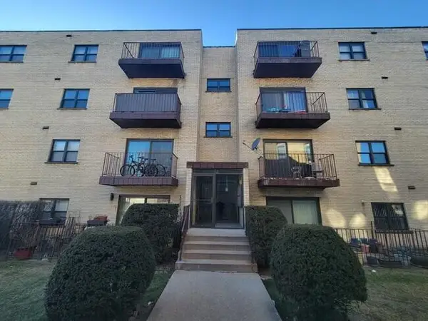2615 W Foster Avenue #104, Chicago, IL 60625