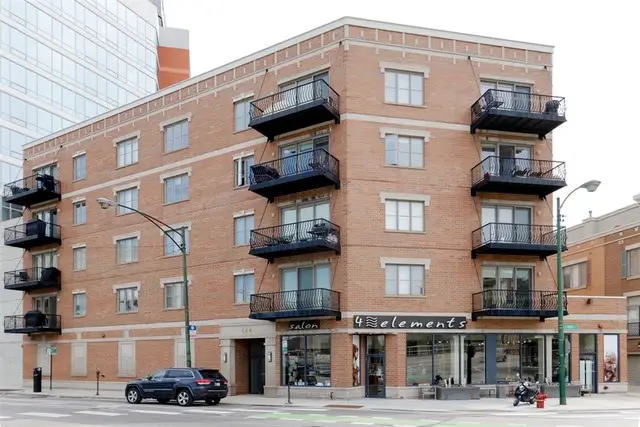 544 N Milwaukee Avenue #402, Chicago, IL 60642 - #1