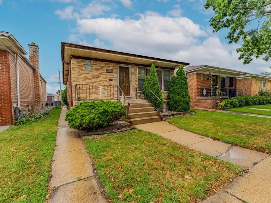 11120 S Ewing Avenue, Chicago, IL 60617 - #2