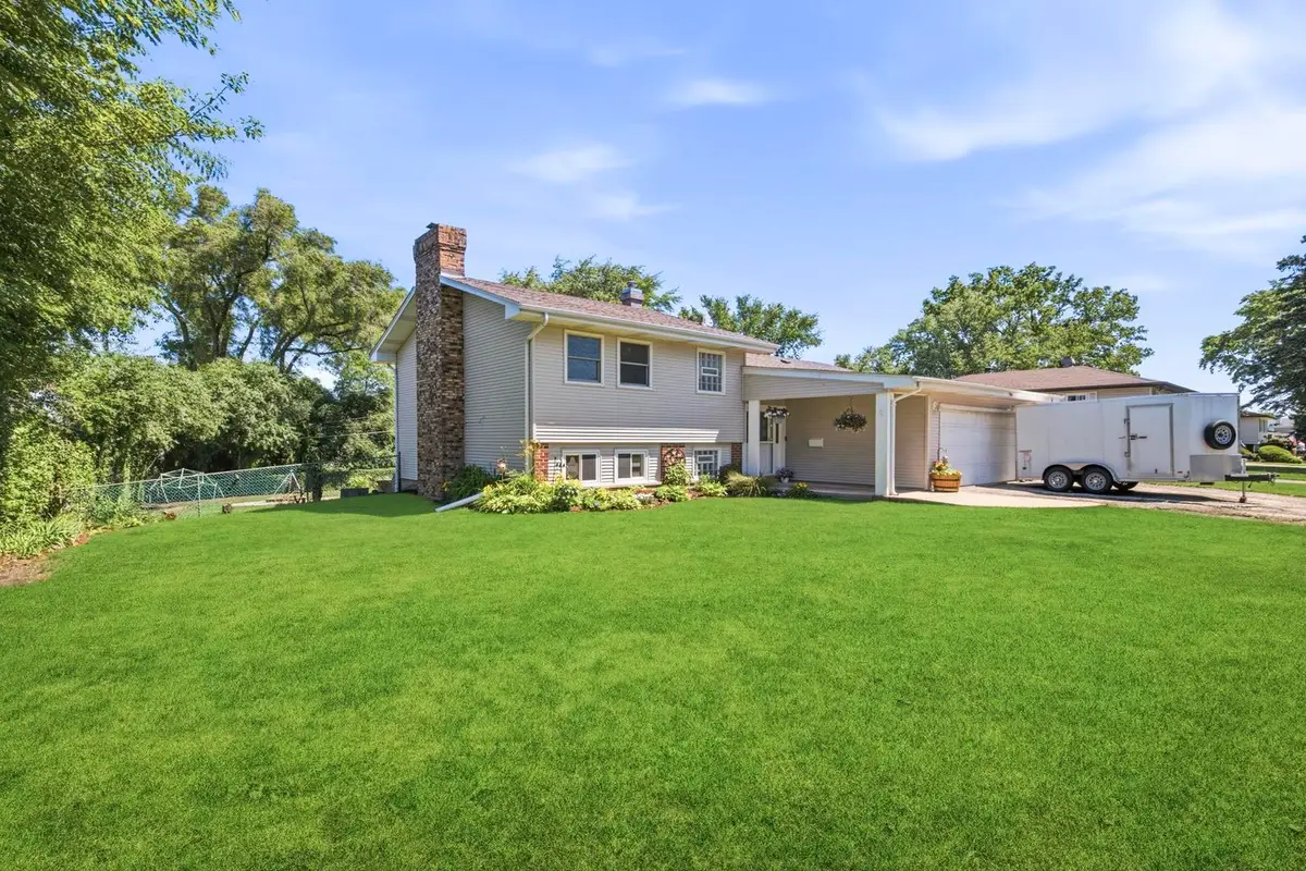 790 Evergreen Lane, Hoffman Estates, IL 60169 - #1