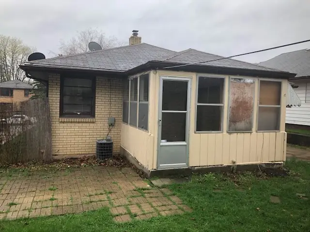 2320 13th Avenue, Rockford, IL 61104 - #2