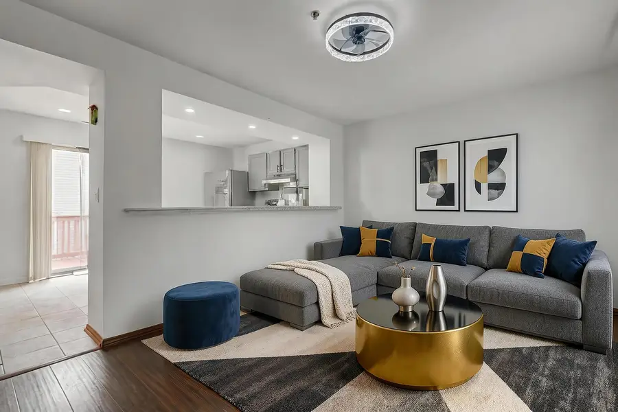 309 Candlelight Court #309, Bolingbrook, IL 60440 - #3