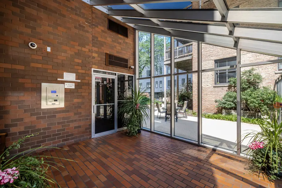 3700 N Lake Shore Drive #303, Chicago, IL 60613 - #2