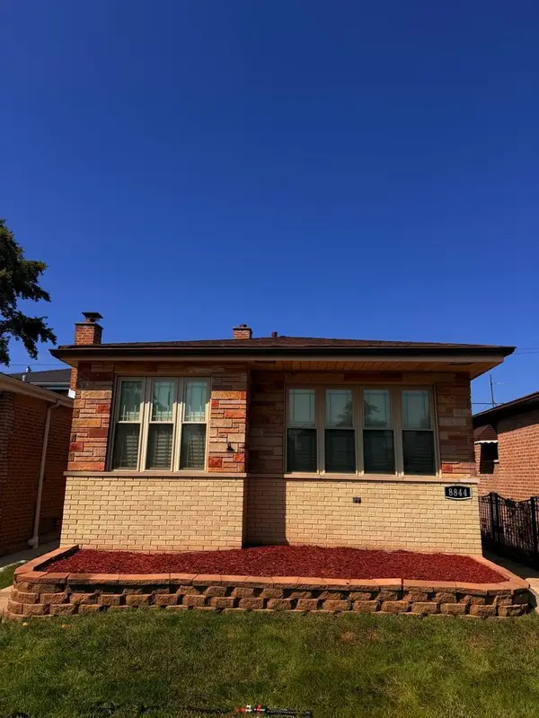 8844 S Halsted Street, Chicago, IL 60620