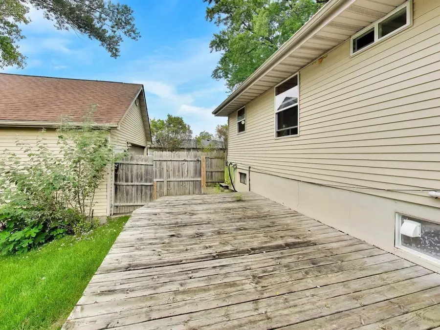 729 Brink Street, Woodstock, IL 60098 - #3