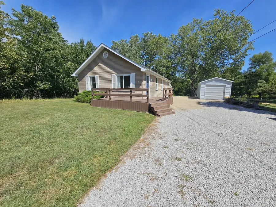 2934 Brownsville Road, Mount Vernon, IL 62864 - #3