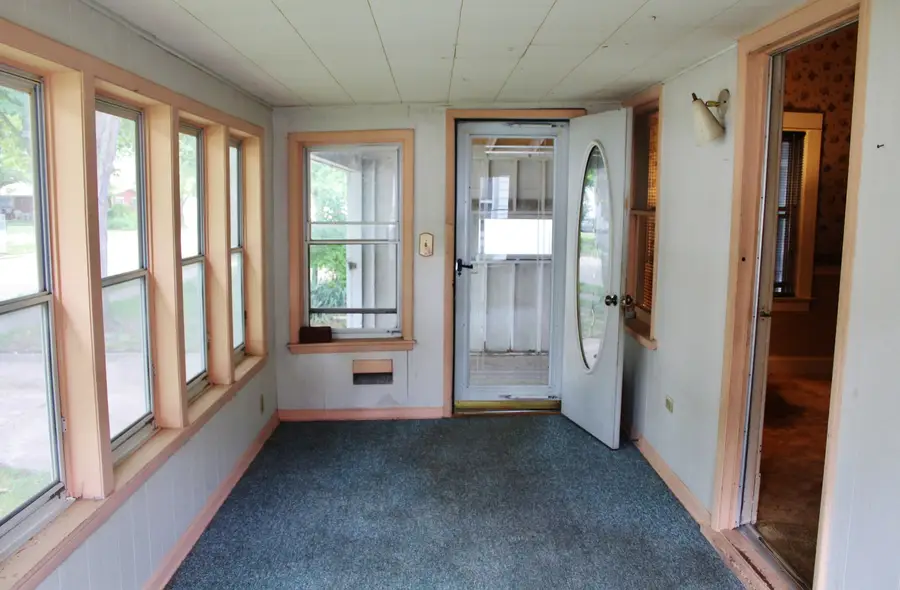 416 E Benton Street, Morris, IL 60450 - #3