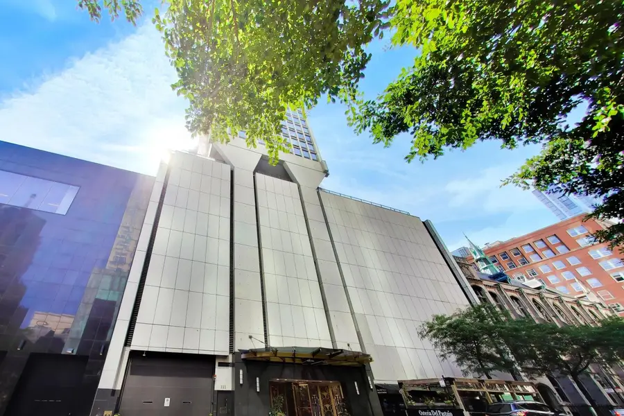 111 E Chestnut Street #22F, Chicago, IL 60611 - #3