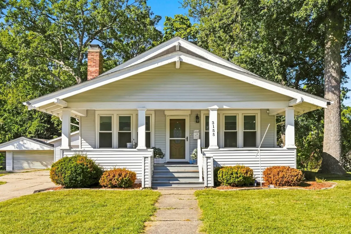 3155 18th Avenue, Moline, IL 61265 - #1