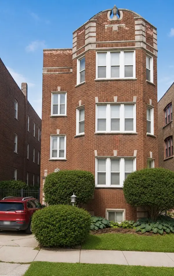 8828 S Dante Avenue, Chicago, IL 60619