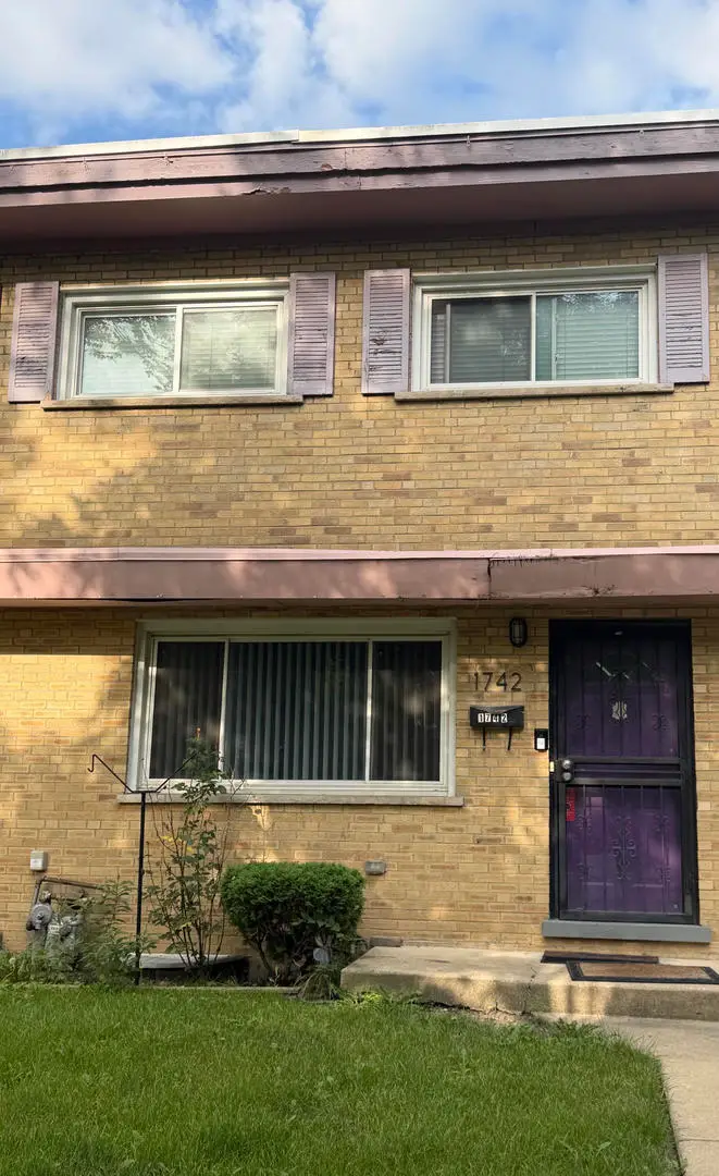 1742 Brown Avenue, Evanston, IL 60201 - #2