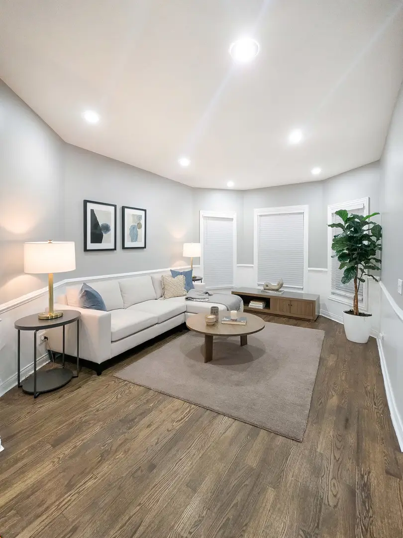 Address Withheld By Seller, Chicago, IL 60649 - #3