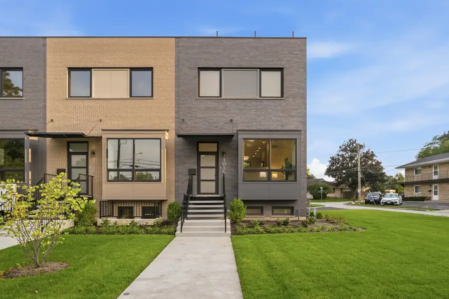 105 Prairie Avenue #105C, Highwood, IL 60040 - #3