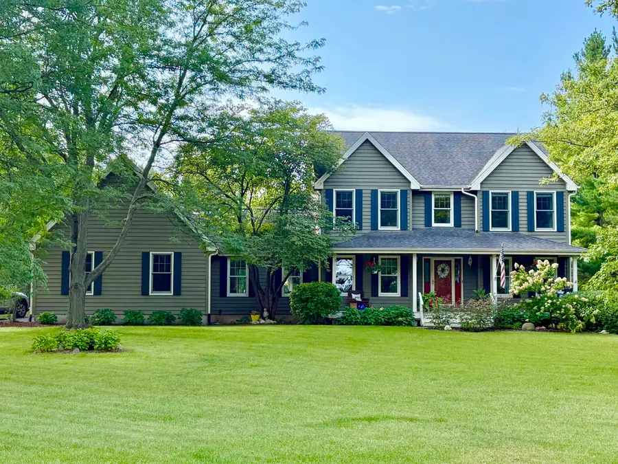 10303 E Hickory Ridge Drive, Rochelle, IL 61068 - #2