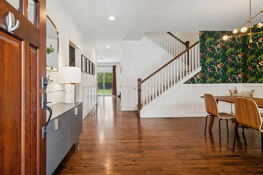 302 N Elm Street, Mount Prospect, IL 60056 - #3