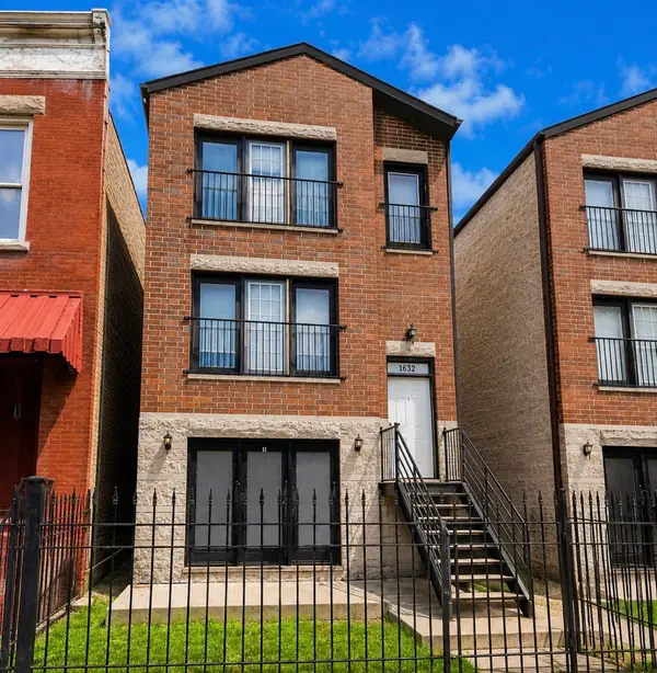 1632 S Homan Avenue, Chicago, IL 60623