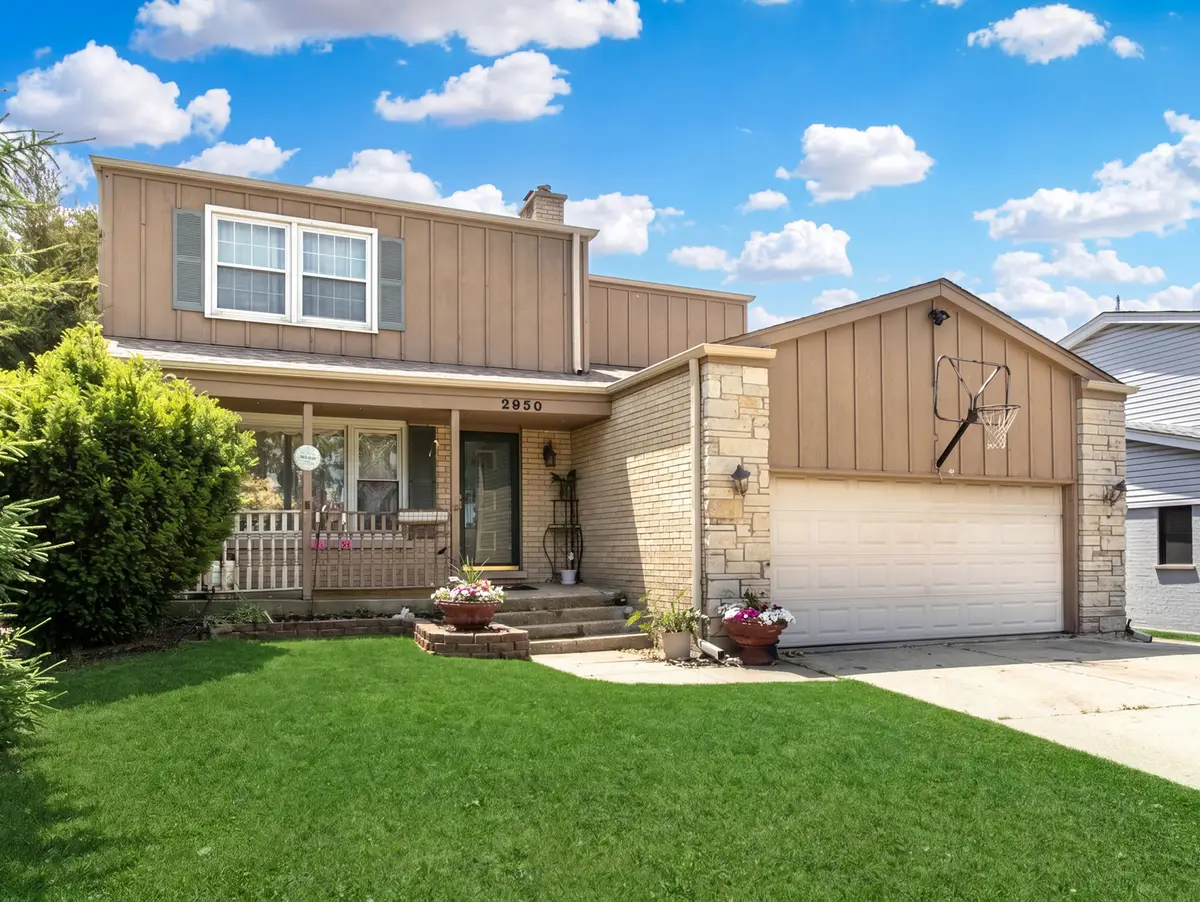 2950 Briarwood Drive W, Mount Prospect, IL 60056 - #1