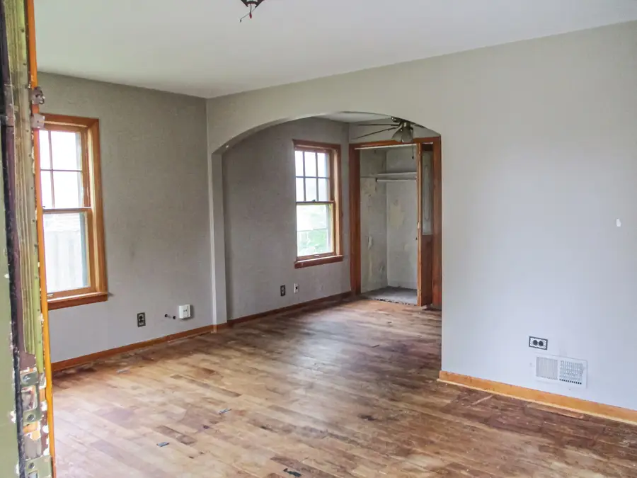 4228 Konrad Avenue, Lyons, IL 60534 - #3