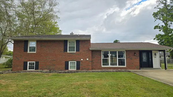 20 W Oak Park Drive, Centralia, IL 62801