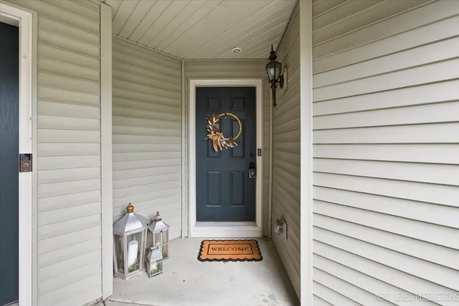 1088 Turin Drive, Hampshire, IL 60140 - #2