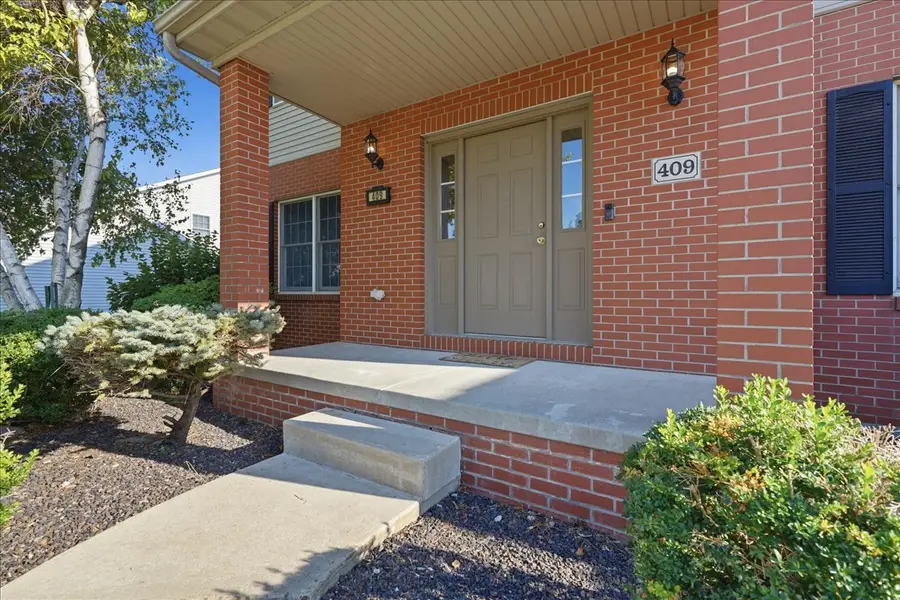 409 Whispering Pines Cc Lane, Normal, IL 61761 - #3