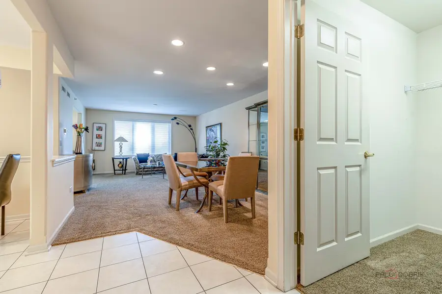 351 Town Place Circle #503, Buffalo Grove, IL 60089 - #2