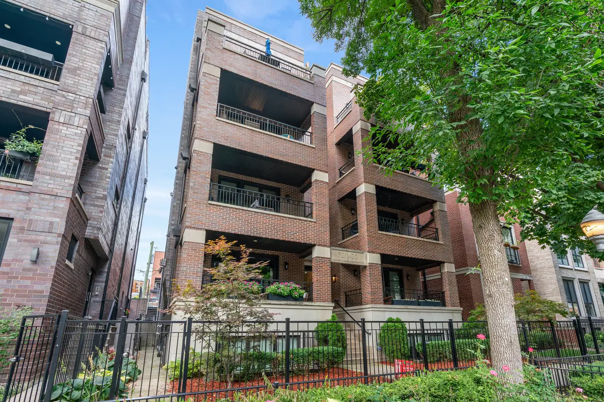 722 W Aldine Avenue #3W, Chicago, IL 60657 - #1