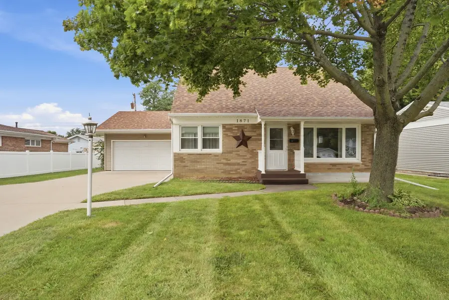 1871 41st Street, Moline, IL 61265 - #2