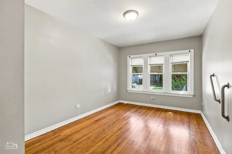 610 E 87th Place, Chicago, IL 60619 - #2