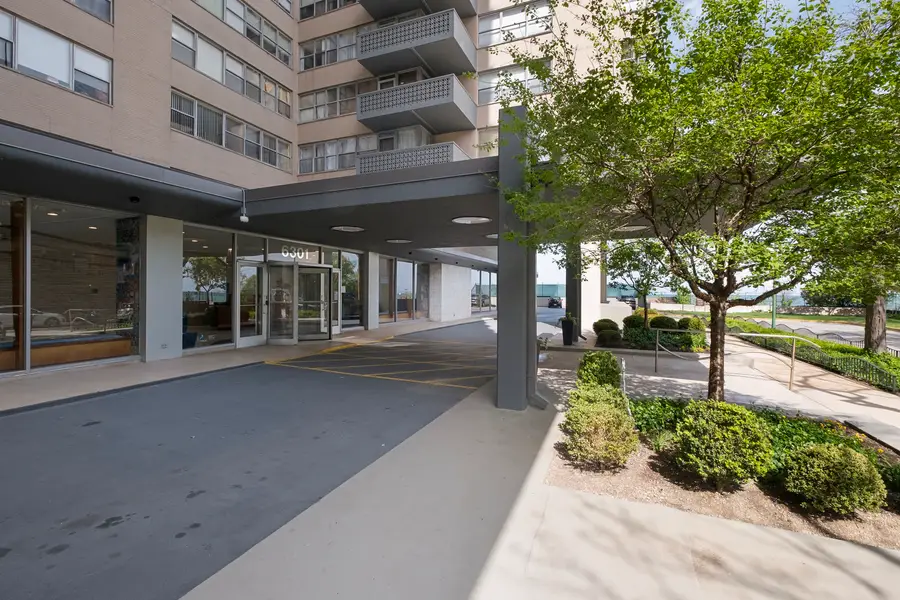 6301 N Sheridan Road #17R, Chicago, IL 60660 - #3