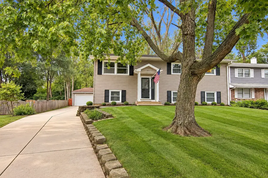 1011 Washington Avenue, Wauconda, IL 60084 - #2