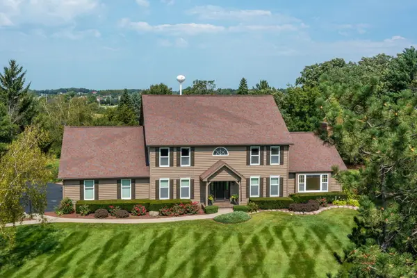7110 Marsh Drive, Lakewood, IL 60014