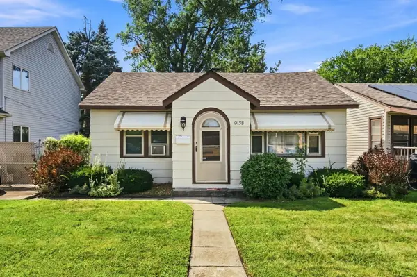 9138 S 52nd Court, Oak Lawn, IL 60453