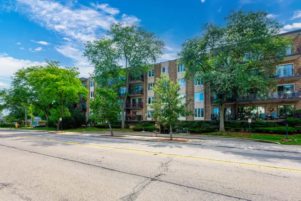 5501 Lincoln Avenue #409, Morton Grove, IL 60053