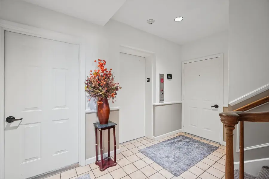 917 A Cheshire Drive #A, Champaign, IL 61821 - #2