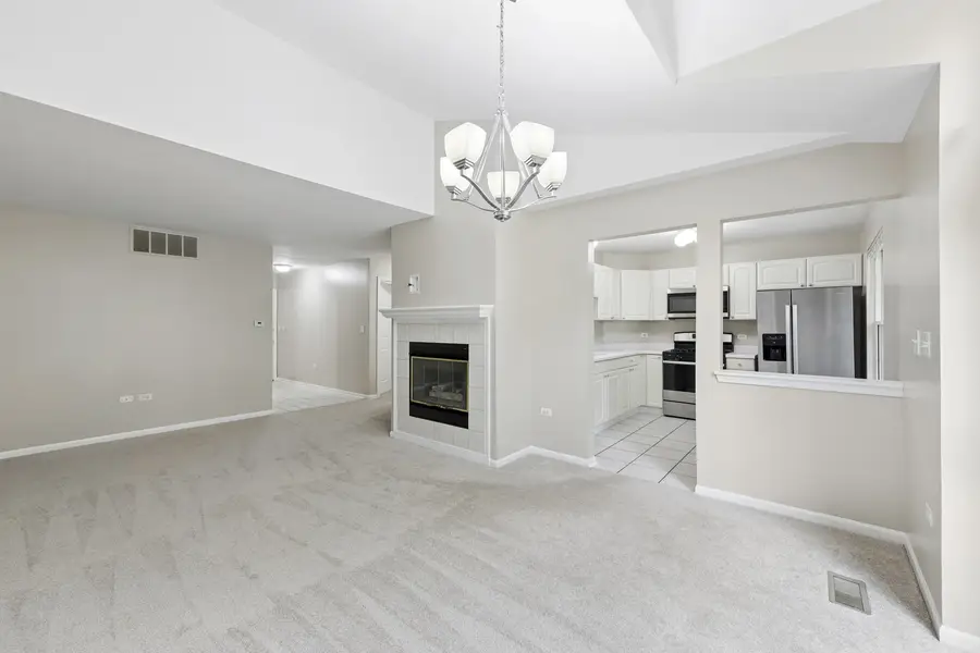 1922 Heron Avenue #B, Schaumburg, IL 60193 - #2
