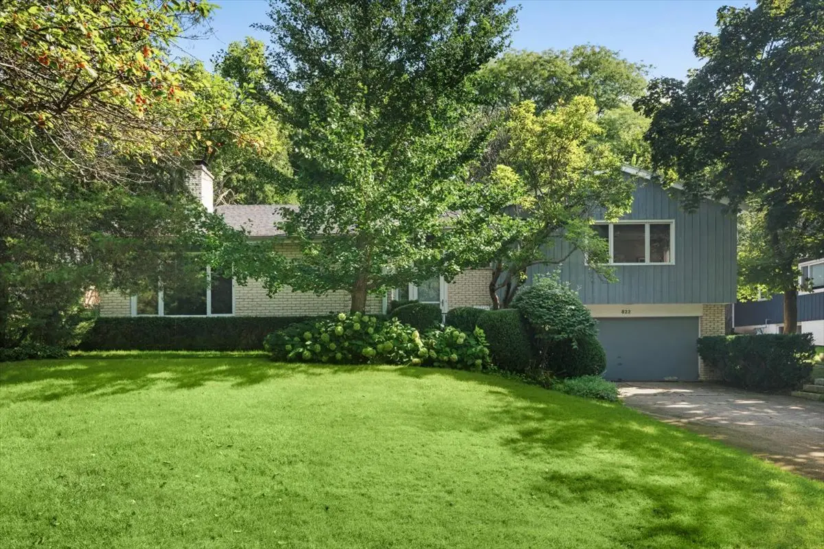 822 Timber Hill Road, Highland Park, IL 60035 - #1