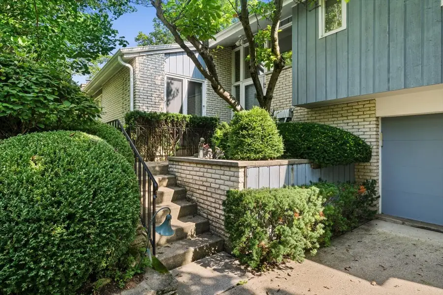 822 Timber Hill Road, Highland Park, IL 60035 - #2