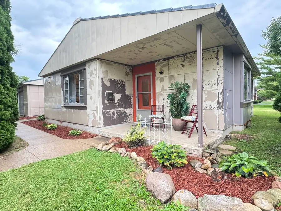 1029 S 5th Street, Princeton, IL 61356 - #2