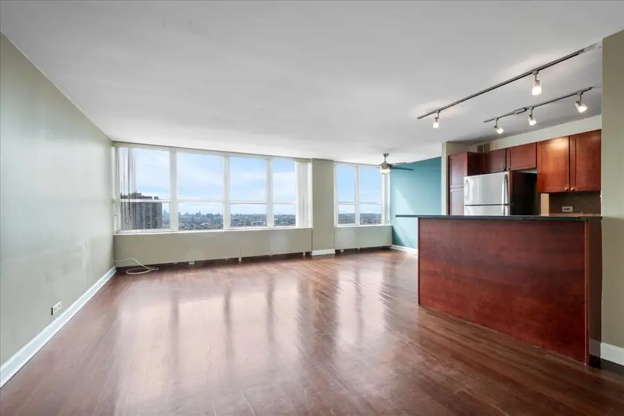 655 W Irving Park Road #4003, Chicago, IL 60613 - #3