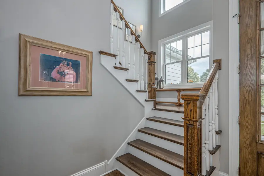610 Prairie Avenue, Glen Ellyn, IL 60137 - #3