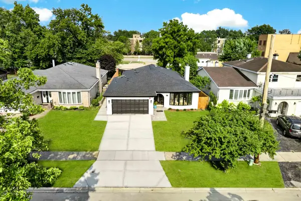 1013 N Delphia Avenue, Park Ridge, IL 60068