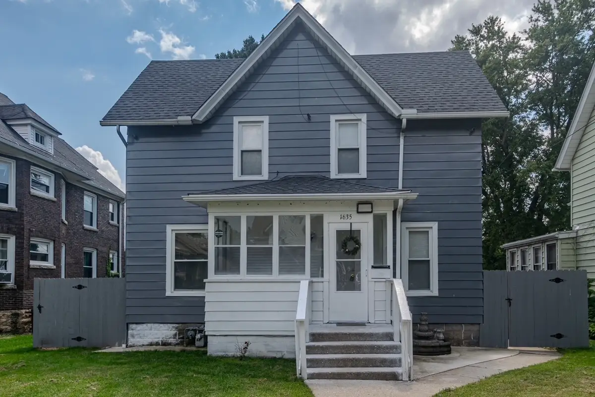 1635 5th Avenue, Rockford, IL 61104 - #1