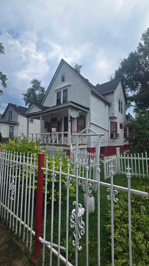 12047 S Parnell Avenue, Chicago, IL 60628