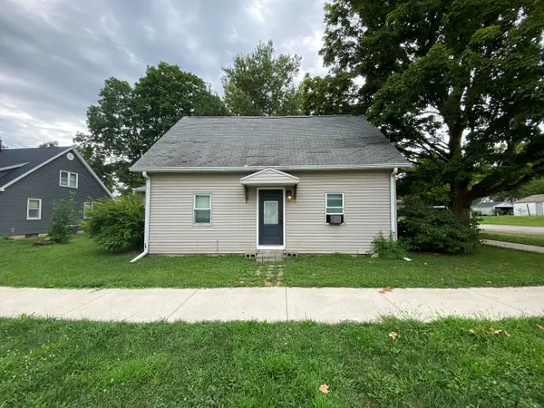 301 S Hanover Street, Metamora, IL 61548